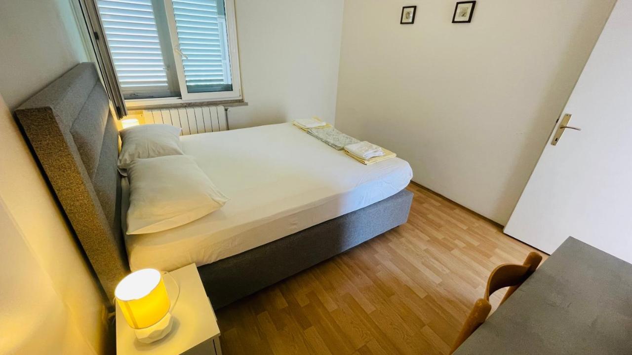 Apartments Danijela Лумбарда Екстер'єр фото